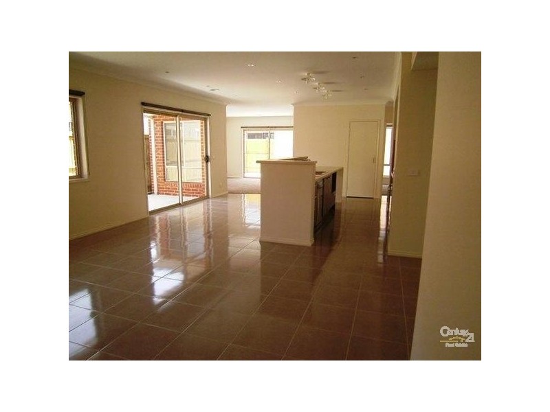 2 AIRFIELD GROVE, Point Cook VIC 3030