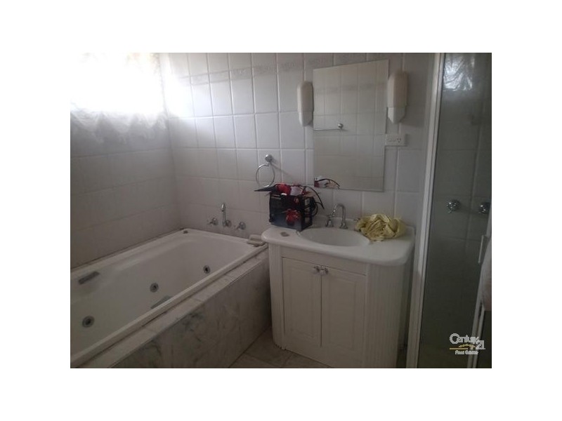 14 Camara Street, St Albans VIC 3021