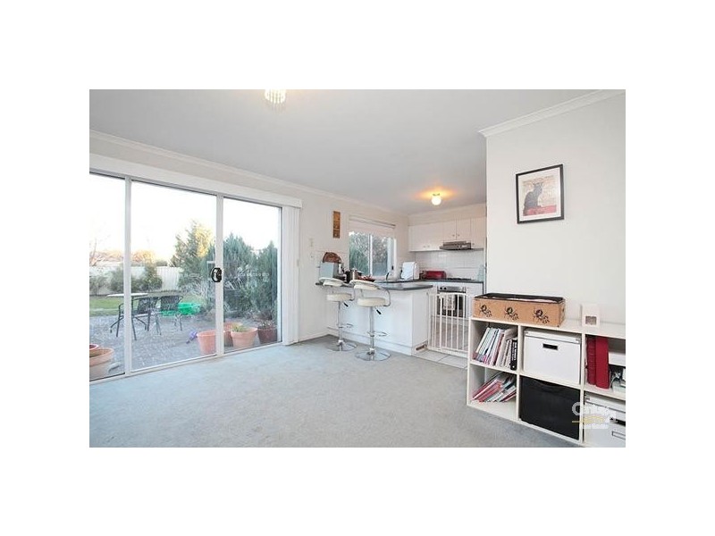 2 ELDRIDGE CT, Point Cook VIC 3030