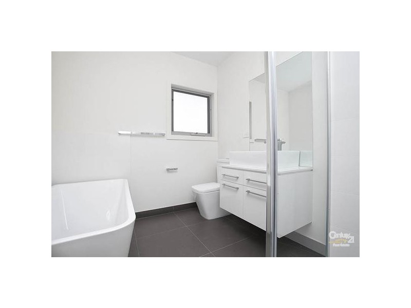 1/152 BLYTH STREET, Altona VIC 3018