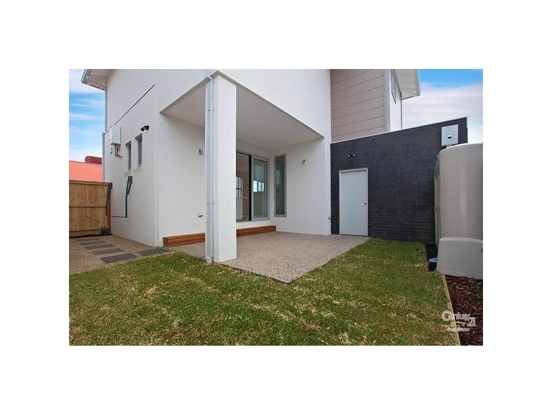 1/152 BLYTH STREET, Altona VIC 3018
