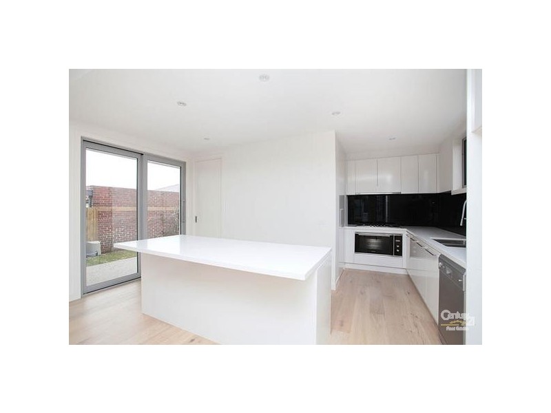 3/152 BLYTH STREET, Altona VIC 3018