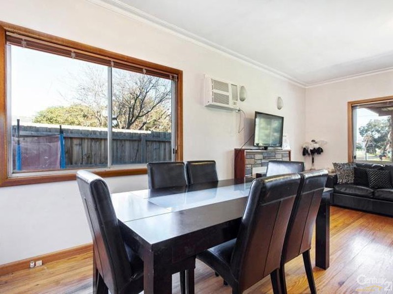 20 Charlotte Street, Newport VIC 3015