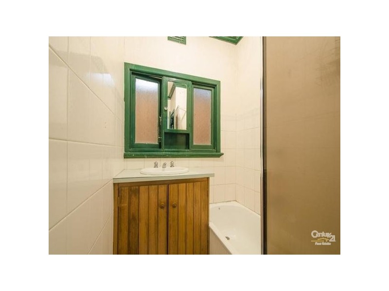 10 Mitchell Avenue, Altona North VIC 3025