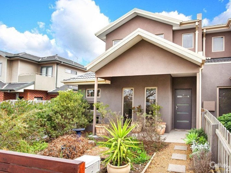 1/17 Carmen Street, Newport VIC 3015