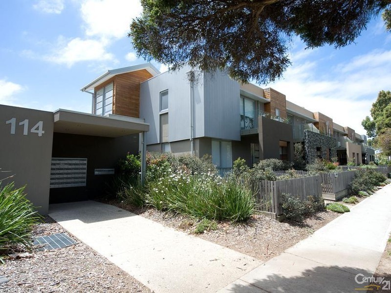 30/114 Mason Street, Newport VIC 3015