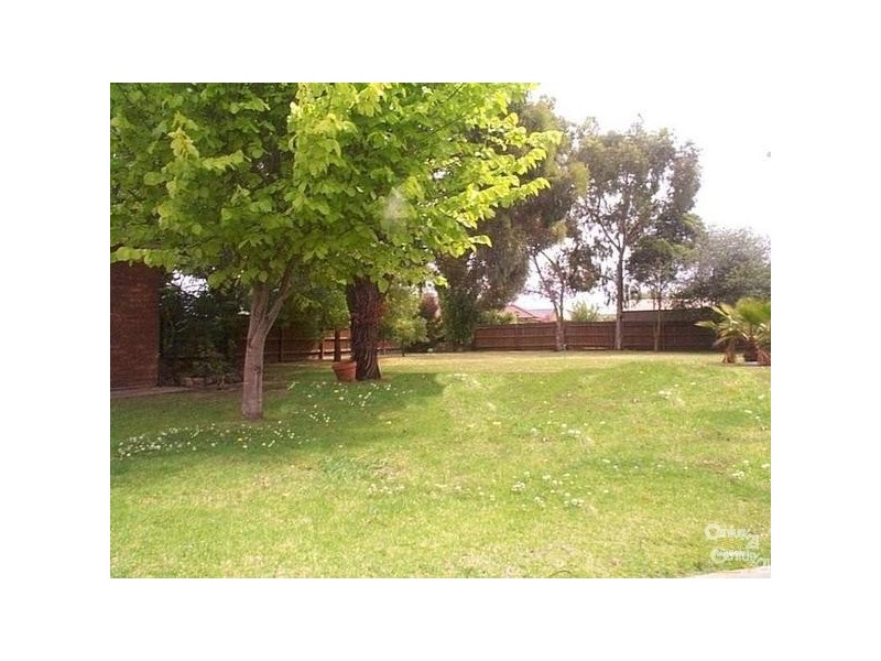 21 SYCAMORE STREET, Hoppers Crossing VIC 3029