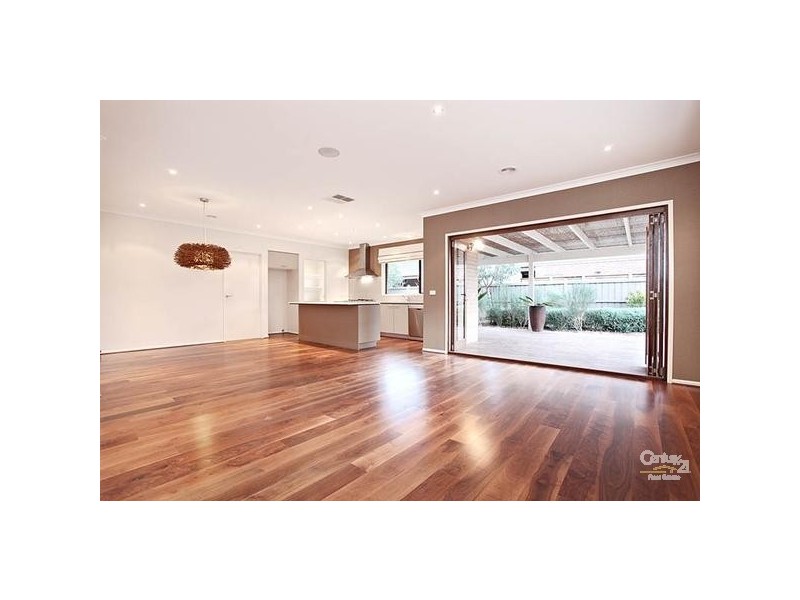 25 CITY BAY DRIVE, Point Cook VIC 3030