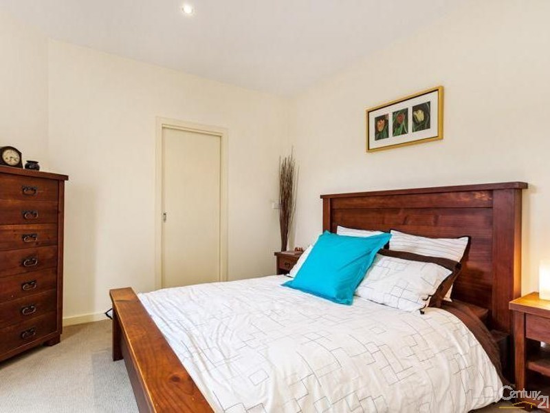 3/9 Sutton Avenue, Altona North VIC 3025