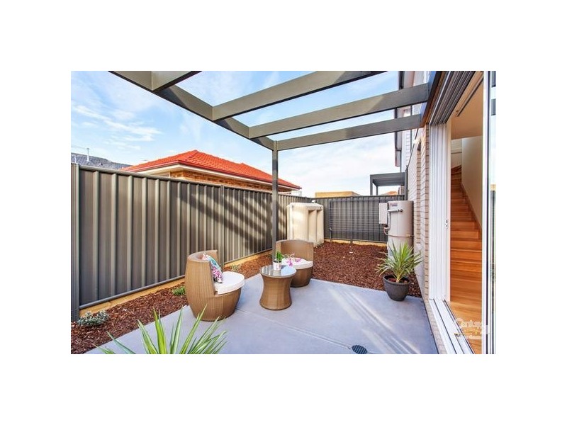 331 BLACKSHAWS ROAD, Altona North VIC 3025