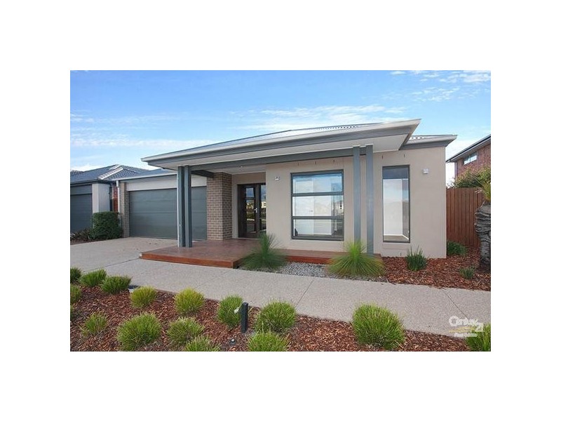 29 CITY BAY DRIVE, Point Cook VIC 3030
