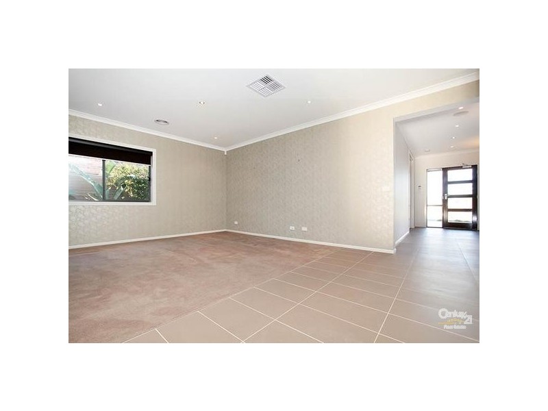 29 CITY BAY DRIVE, Point Cook VIC 3030