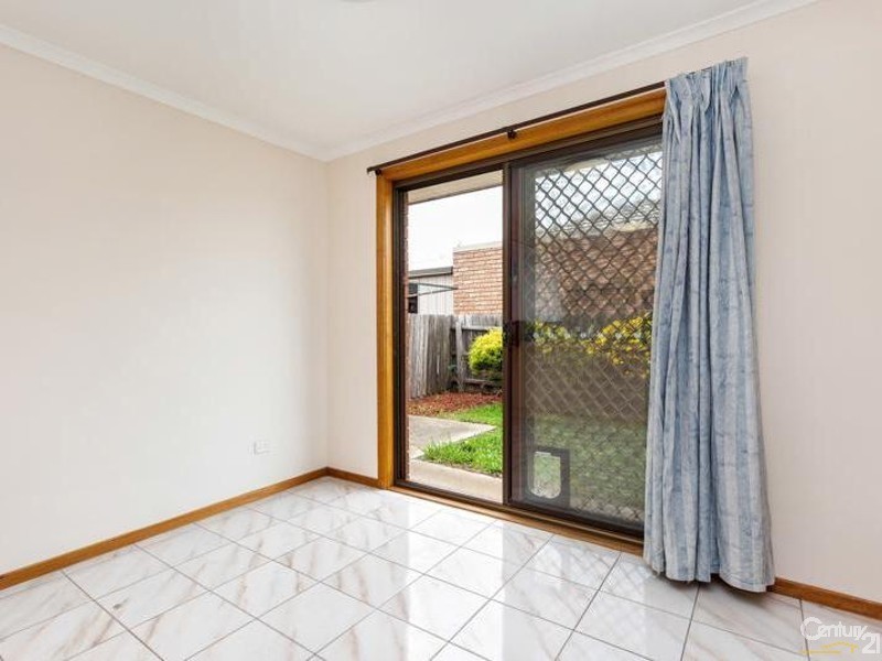 1/6 Munro Court, Altona Meadows VIC 3028