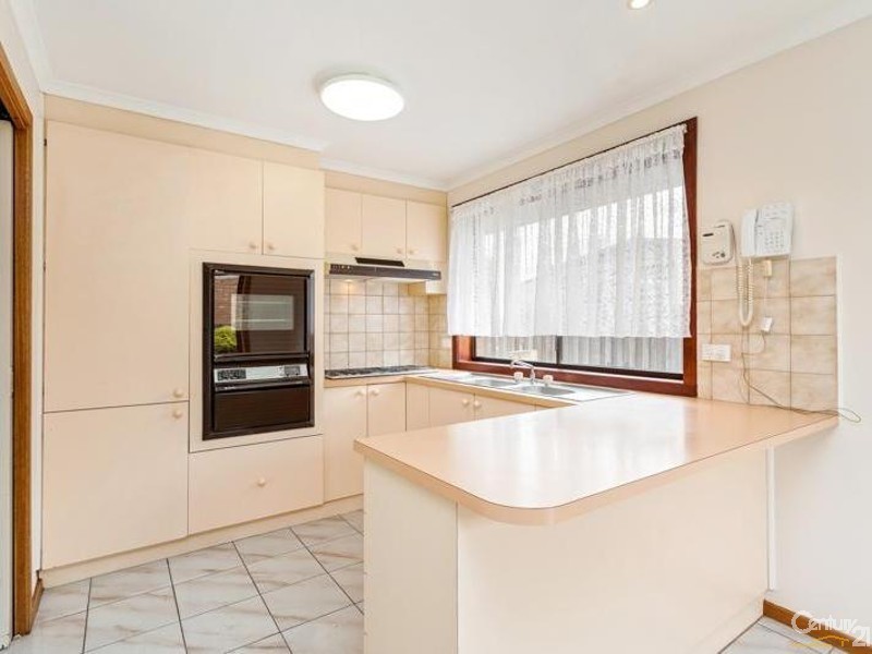 1/6 Munro Court, Altona Meadows VIC 3028