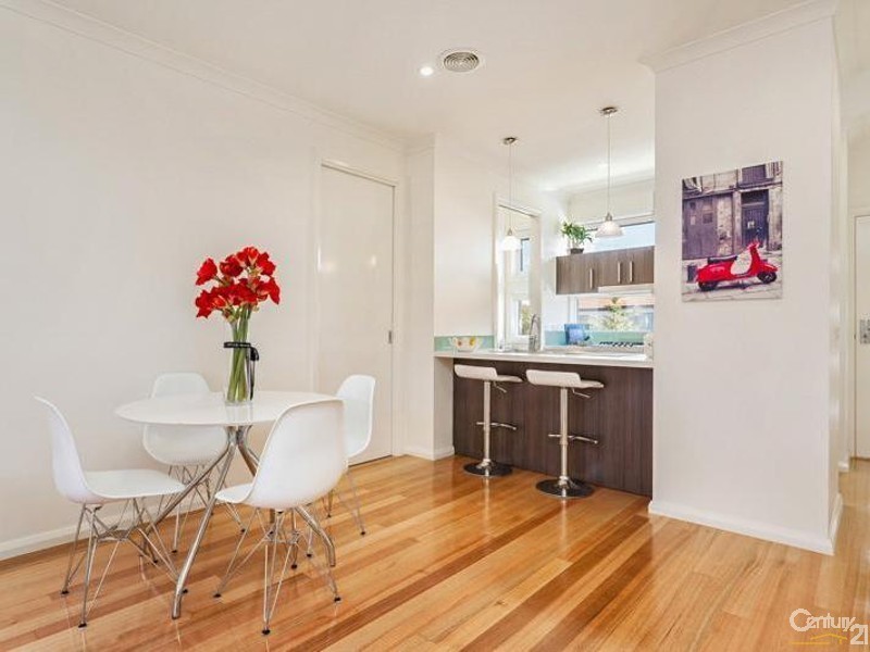 94 Fourth Avenue, Altona North VIC 3025