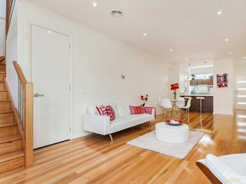 94 Fourth Avenue, Altona North VIC 3025