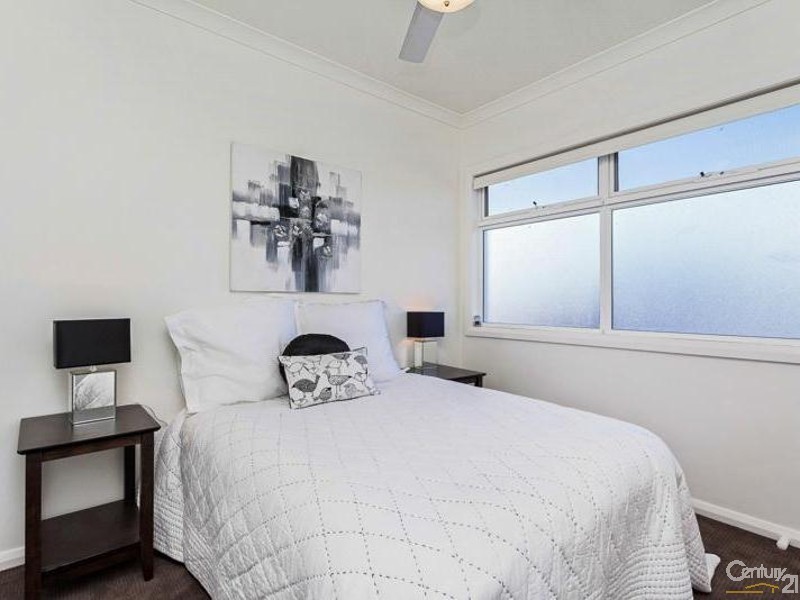 94 Fourth Avenue, Altona North VIC 3025