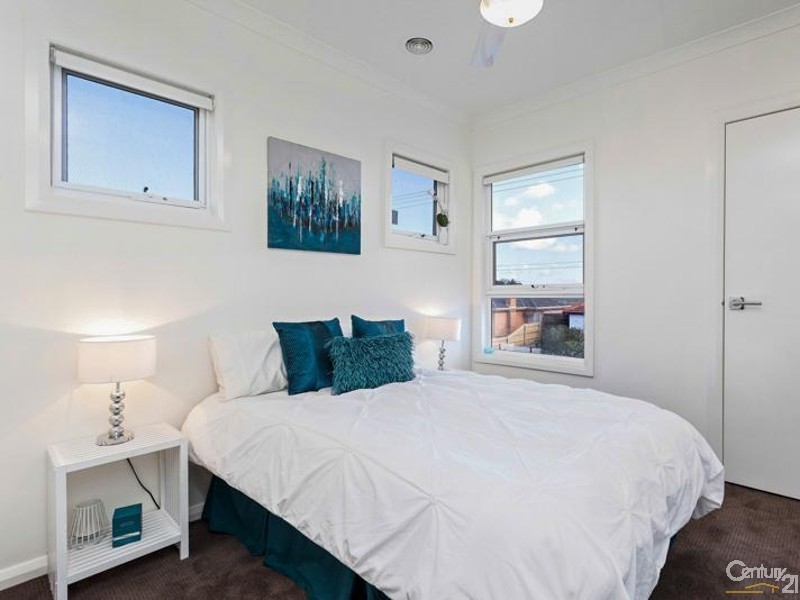 94 Fourth Avenue, Altona North VIC 3025