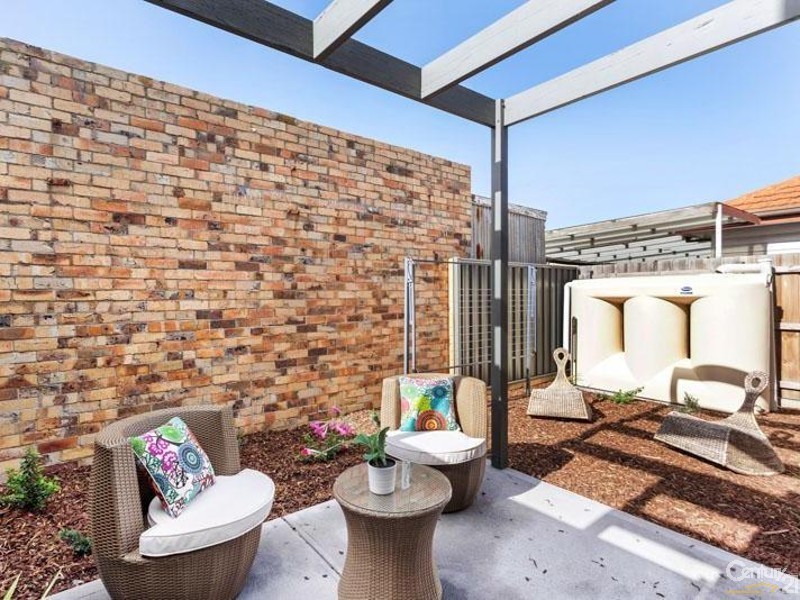 94 Fourth Avenue, Altona North VIC 3025