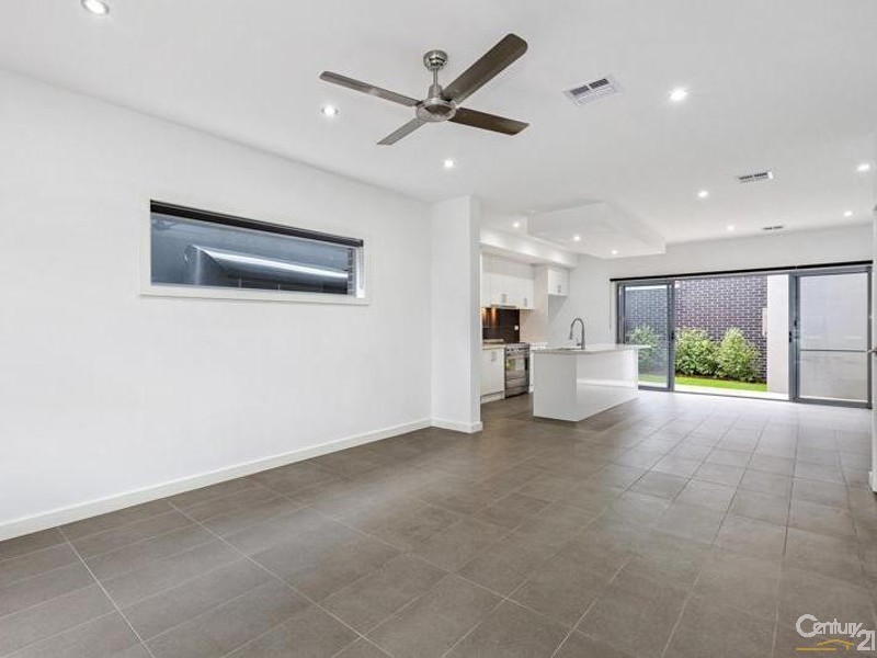 2A THIRD AVENUE, Altona North VIC 3025