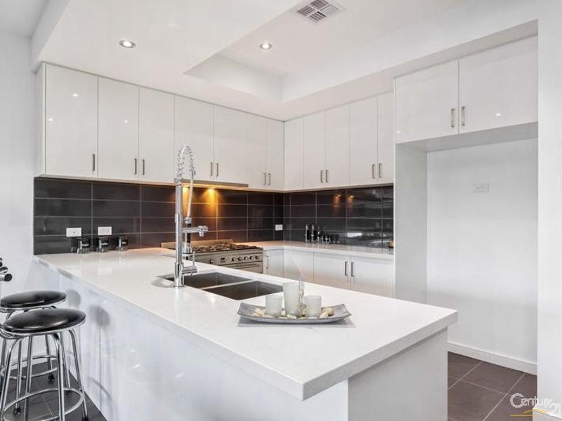 30A Macdonald Avenue, Altona North VIC 3025