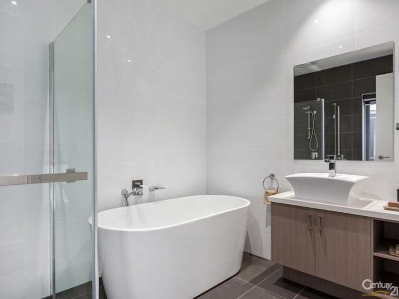 30A Macdonald Avenue, Altona North VIC 3025