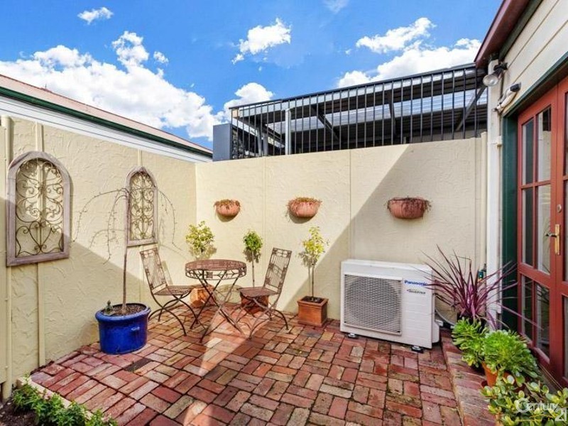 63 Geelong Road, Footscray VIC 3011