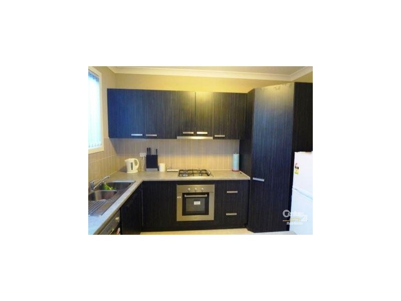 4/10 BONITA AVENUE, Tarneit VIC 3029