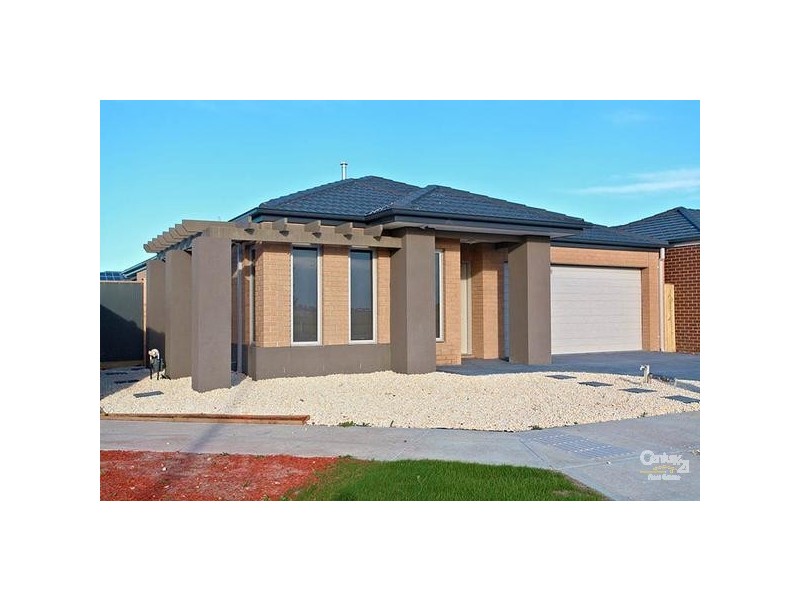 15 MARTABAN CRS, Point Cook VIC 3030