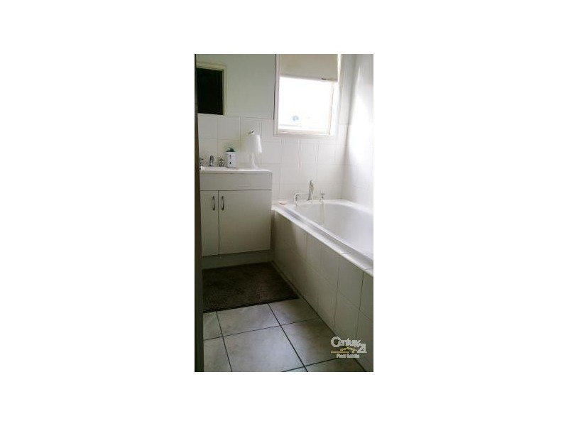 20/14 MICKELTON GROVE, Point Cook VIC 3030