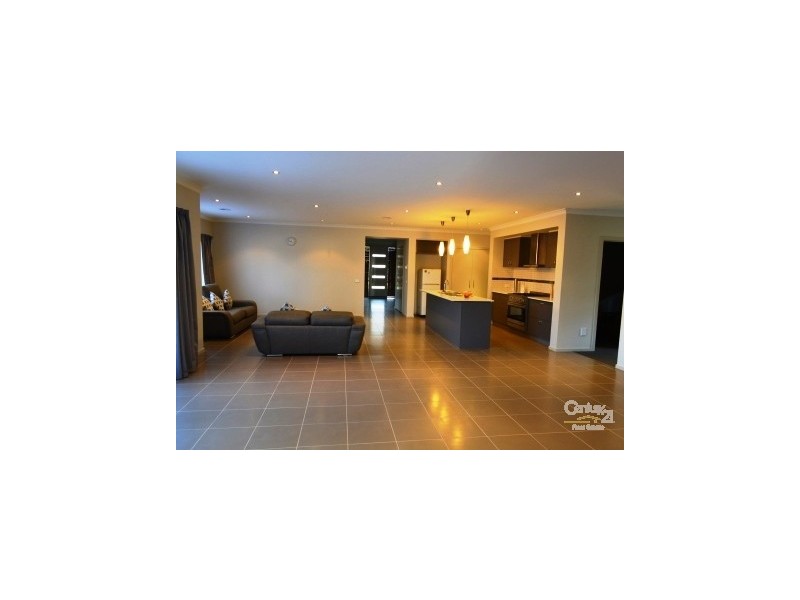 7 FESTIVAL DRIVE, Point Cook VIC 3030