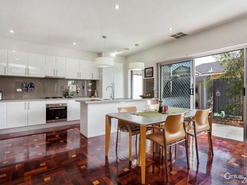 4/71 Oxford Street, Newport VIC 3015