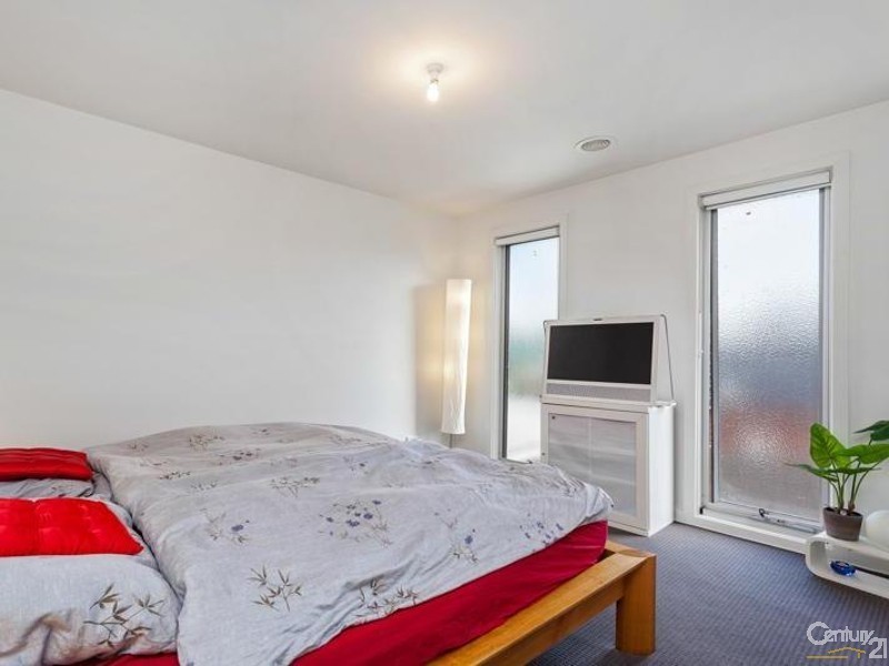 4/71 Oxford Street, Newport VIC 3015