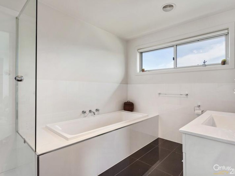 4/71 Oxford Street, Newport VIC 3015