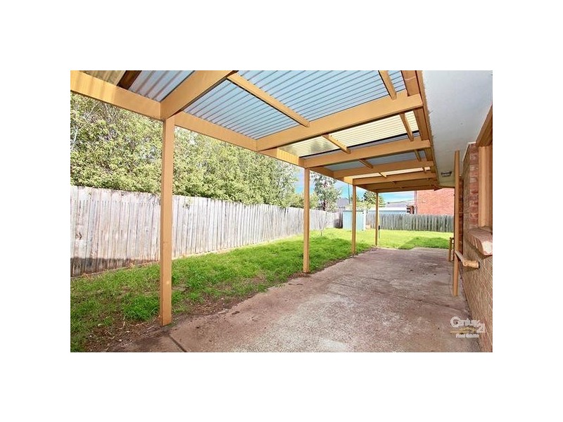6 DEANSIDE CLOSE, Seabrook VIC 3028