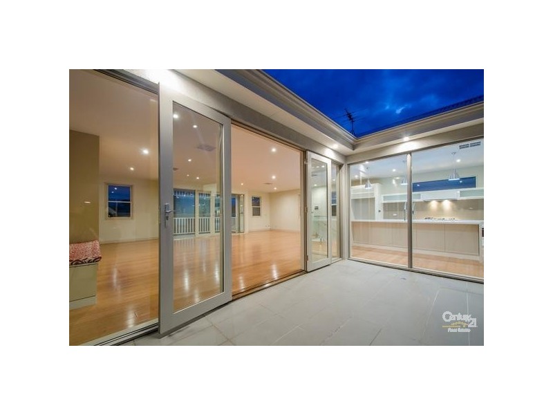 2 STEVEDORE STREET, Williamstown VIC 3016