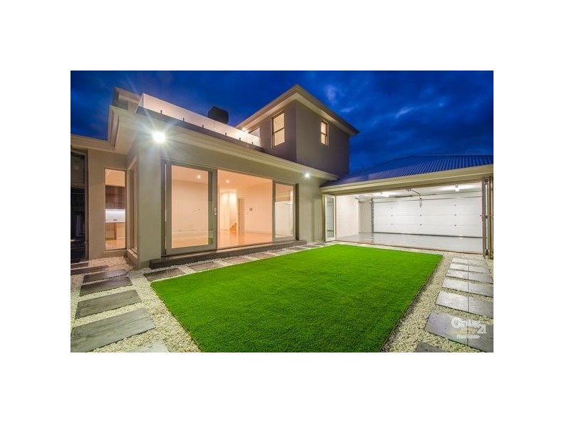 2 STEVEDORE STREET, Williamstown VIC 3016