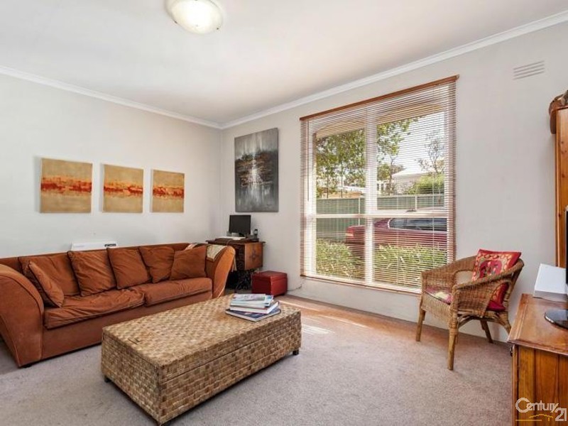 4/28 Peel Street, Newport VIC 3015