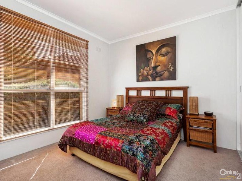 4/28 Peel Street, Newport VIC 3015