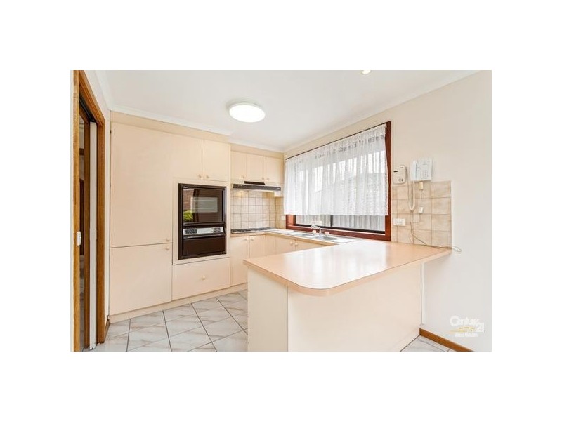 1/6 MUNRO COURT, Altona Meadows VIC 3028