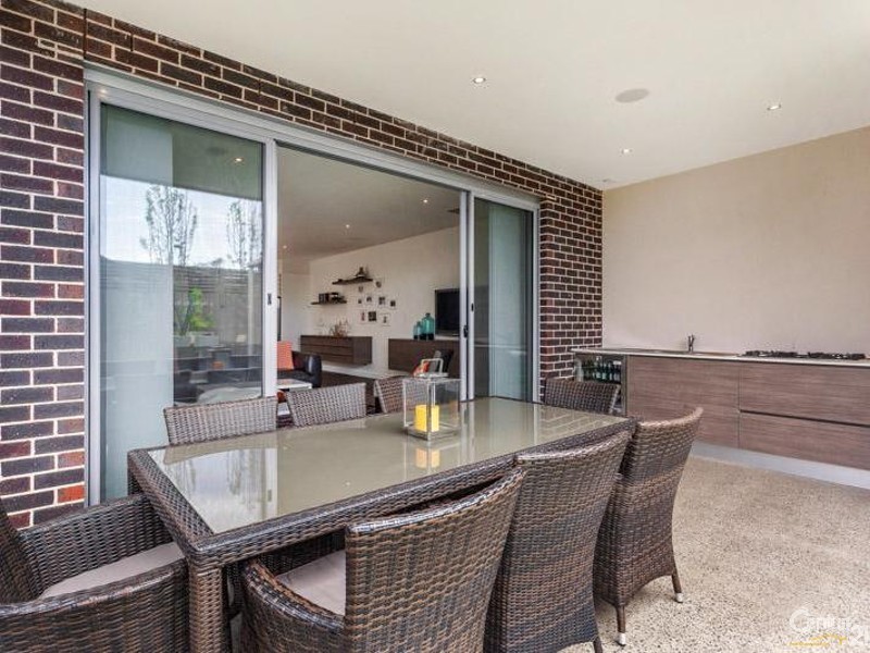 13A Andrews Street, Spotswood VIC 3015