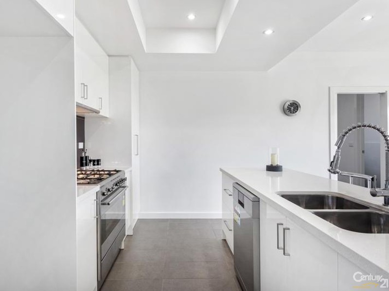 2 Third Avenue, Altona North VIC 3025