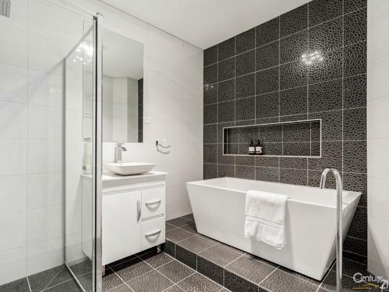 50 Angus Avenue, Altona North VIC 3025