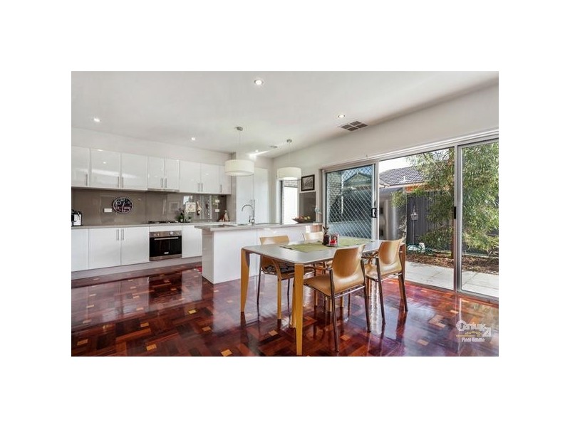 4/71 OXFORD STREET, Newport VIC 3015