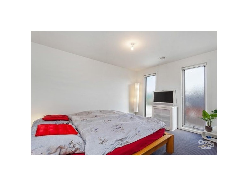 4/71 OXFORD STREET, Newport VIC 3015