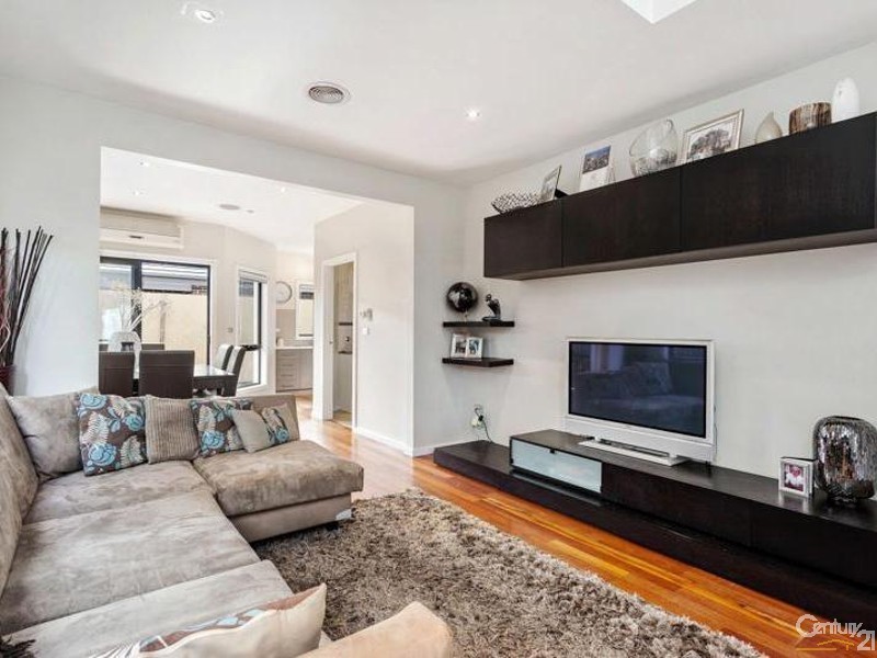 93 Gordon Street, Newport VIC 3015