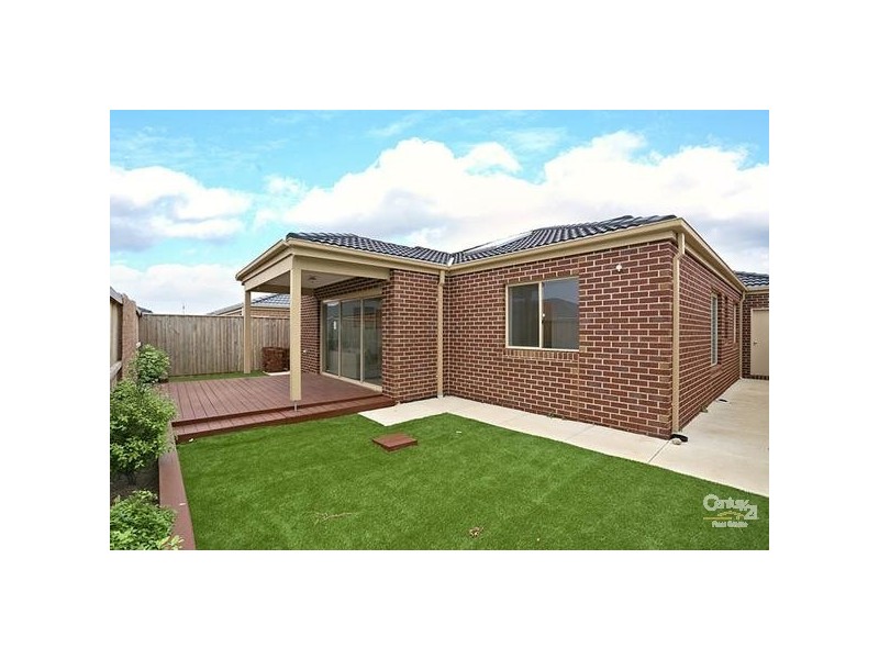 16 IONIAN WAY, Point Cook VIC 3030