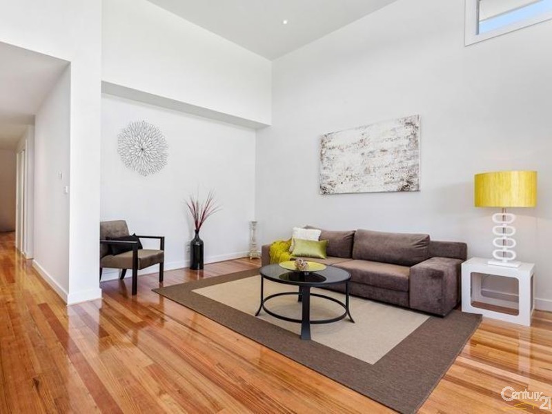 1 and 2/79 Saltley Street, South Kingsville VIC 3015