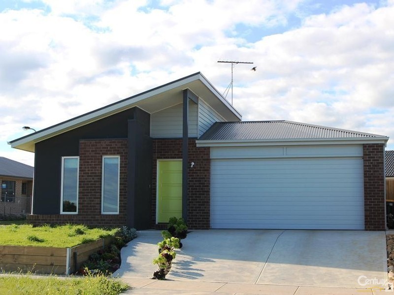 11 BODEGA ST, Waurn Ponds VIC 3216