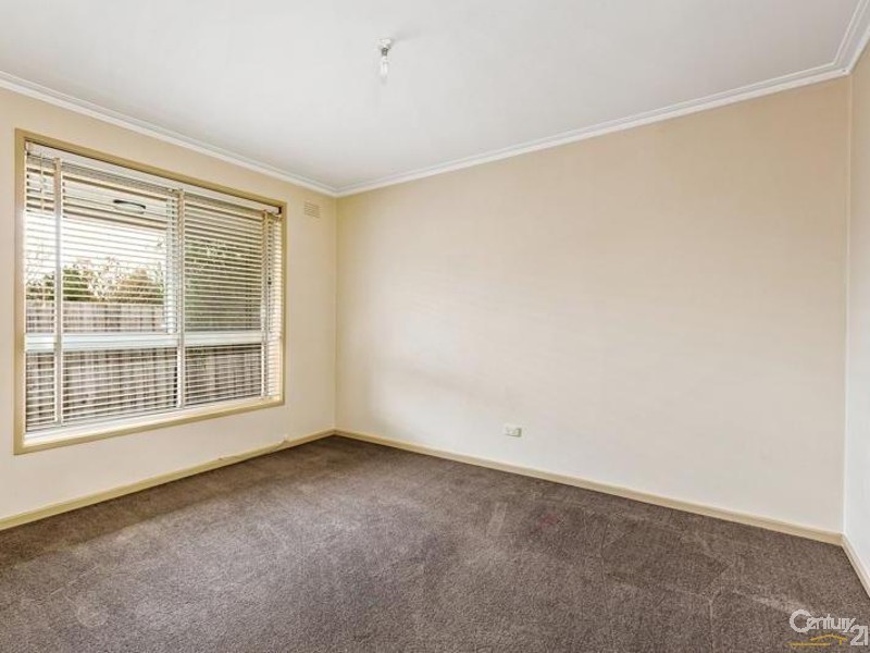 4/26 SINNS AVENUE, Werribee VIC 3030